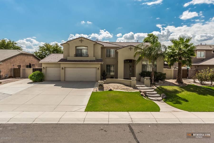 2711 E OAKLAND Street, Gilbert, AZ 85295