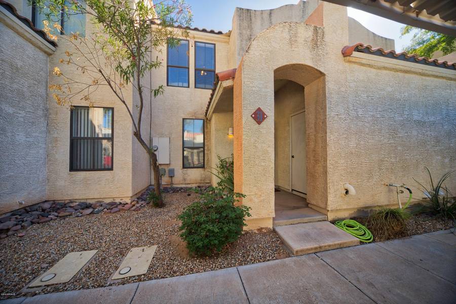 280 S ELIZABETH Way #31, Chandler, AZ 85225