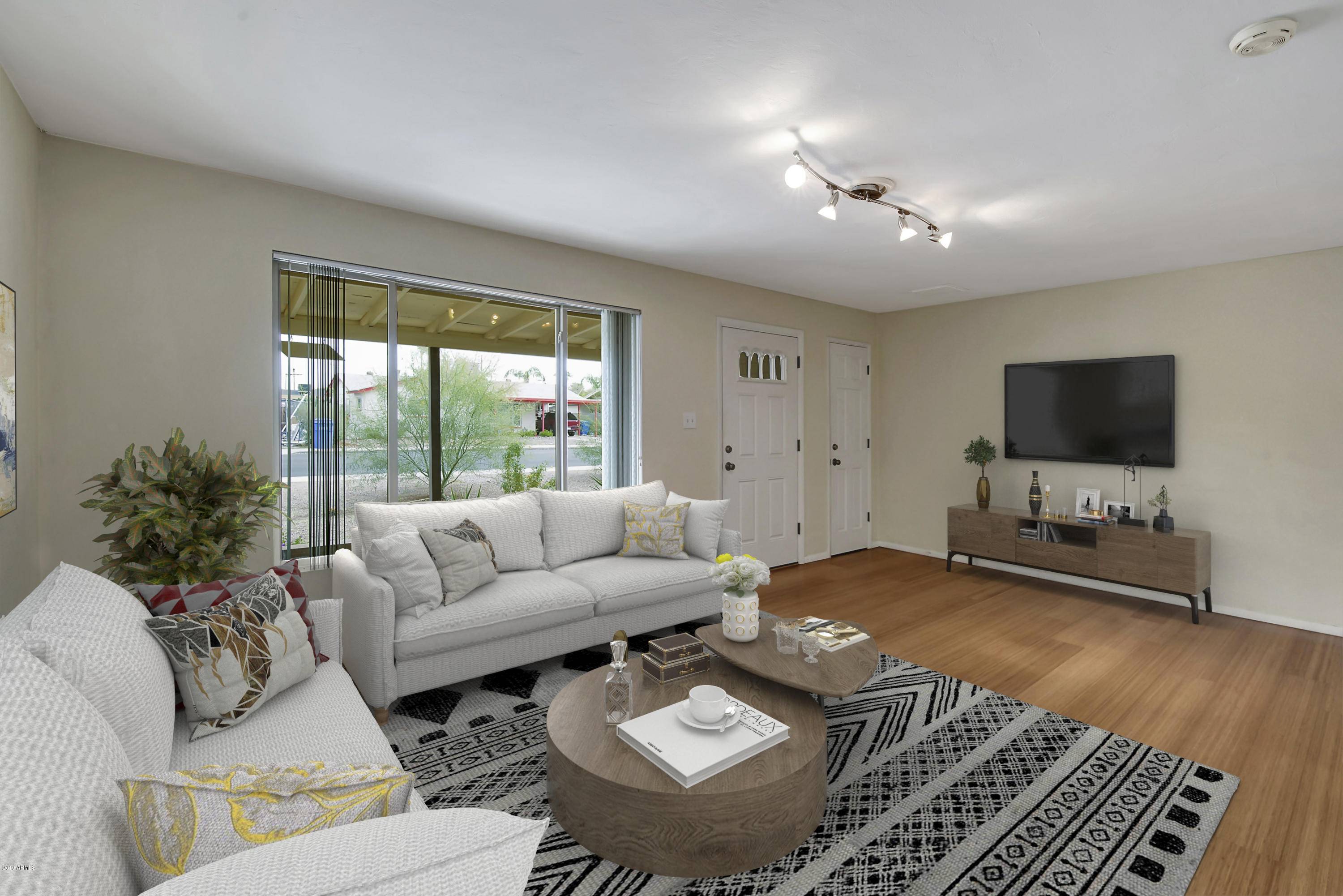 Phoenix, AZ 85008,2310 N 37TH Way