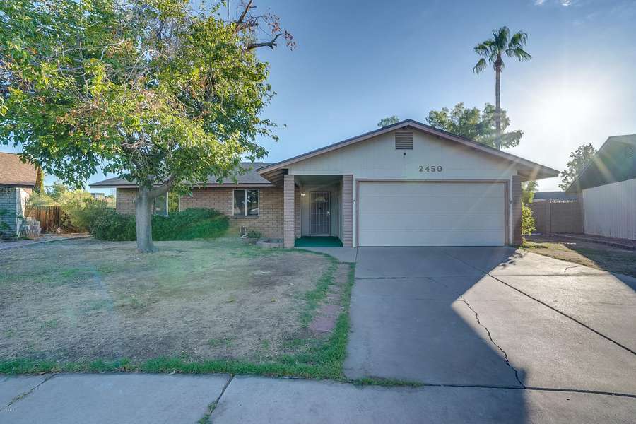 2450 E JAVELINA Avenue, Mesa, AZ 85204