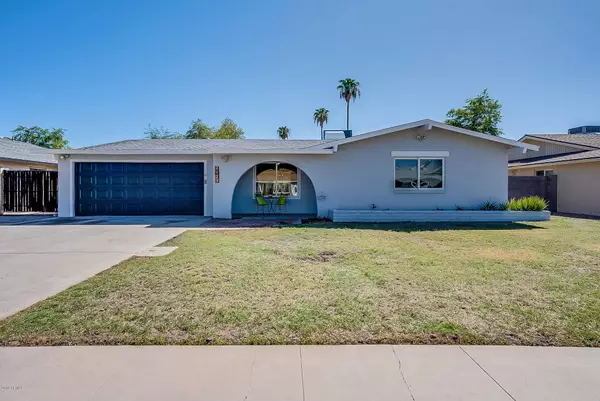 2125 W DE PALMA Circle, Mesa, AZ 85202