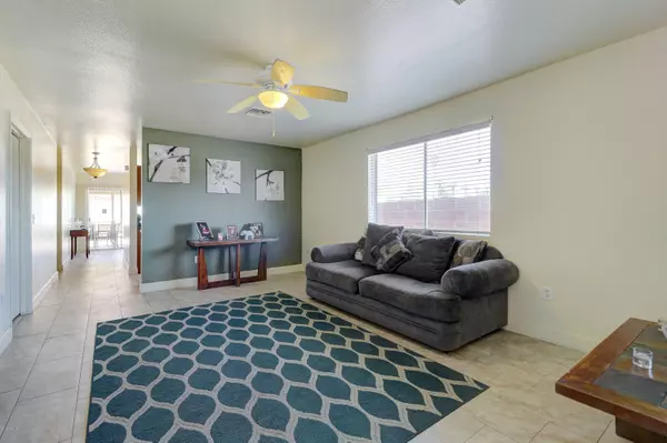 Phoenix, AZ 85041,26 W FREMONT Road