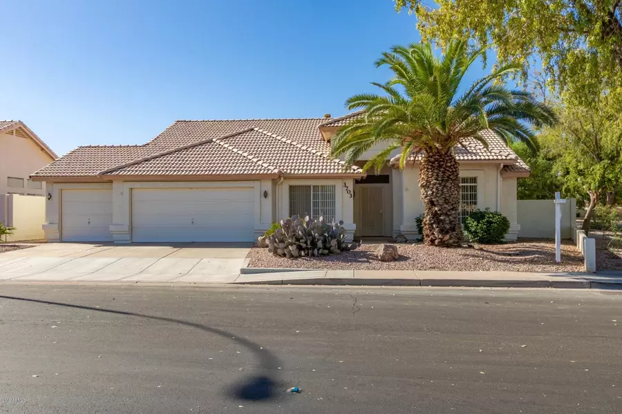 3703 W SHANNON Street, Chandler, AZ 85226