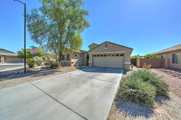 San Tan Valley, AZ 85143,765 E Palomino Way