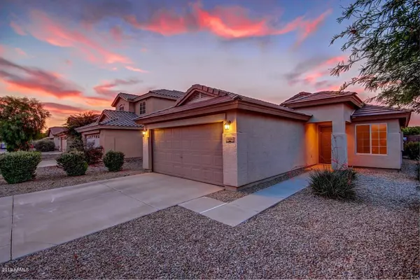 1086 E MAYFIELD Drive, San Tan Valley, AZ 85143