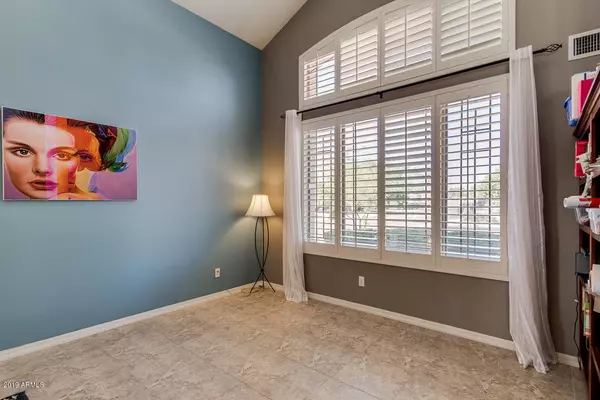 Tempe, AZ 85283,1923 E DRAKE Drive