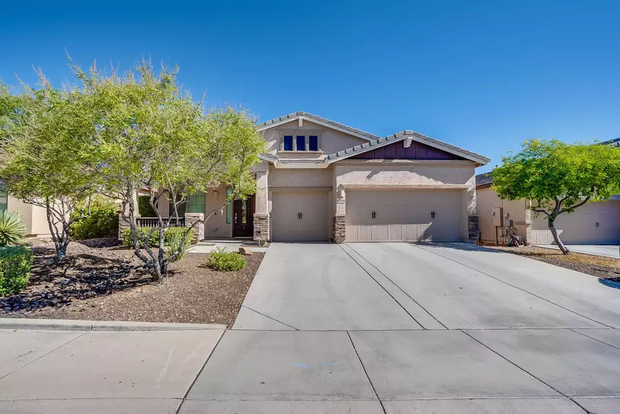 12568 W CHUCKS Avenue, Peoria, AZ 85383