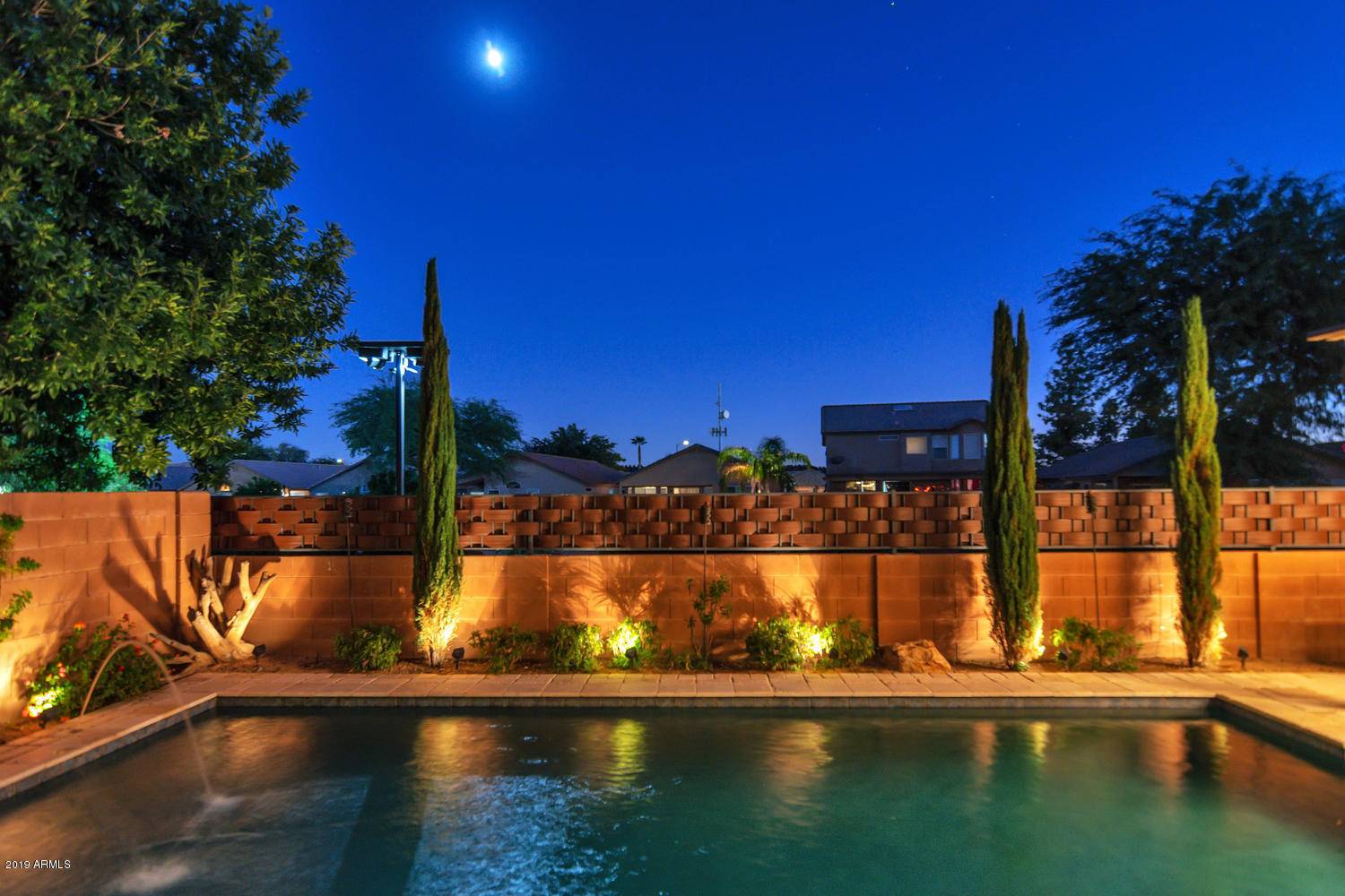 Phoenix, AZ 85032,2631 E Anderson Drive