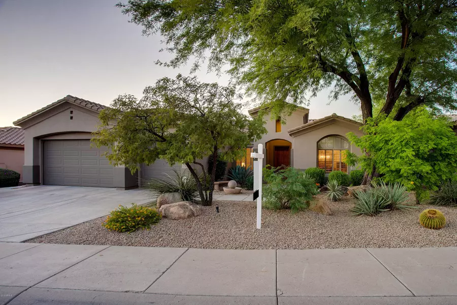 10742 E Gelding Drive E, Scottsdale, AZ 85255