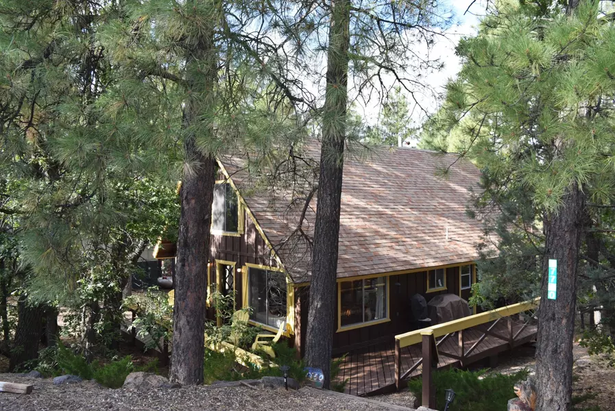 17760 S GREEN MOUNTAIN Place, Munds Park, AZ 86017