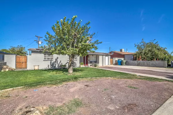 Phoenix, AZ 85008,1213 N OAKLEAF Drive