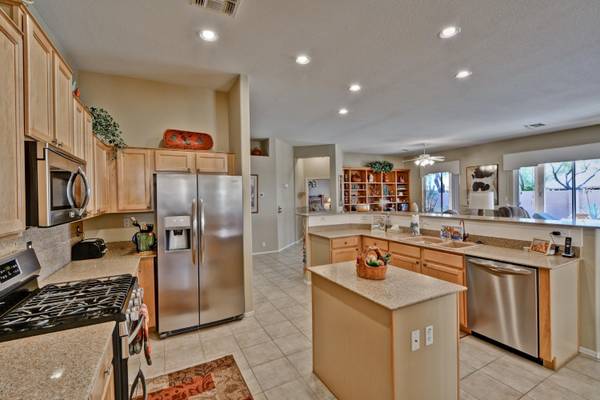 Peoria, AZ 85382,18848 N 87TH Lane