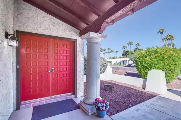 Scottsdale, AZ 85254,6827 E REDFIELD Road