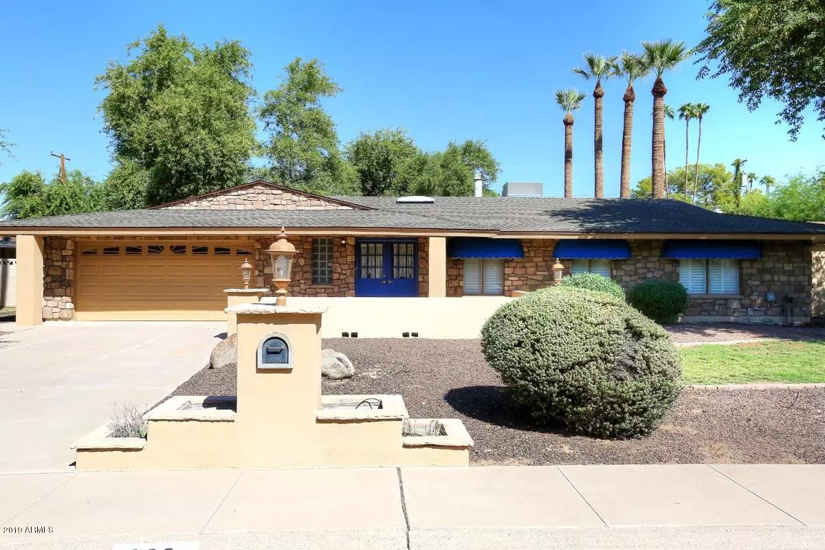 Phoenix, AZ 85020,328 E WAGON WHEEL Drive