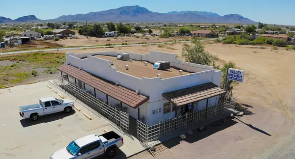 50903 W US HIGHWAY 60 Highway, Aguila, AZ 85320