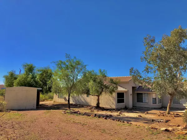 Apache Junction, AZ 85119,94 N MOUNTAIN VIEW Road