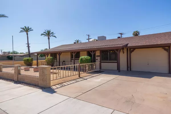 1356 S MESA Drive, Mesa, AZ 85210