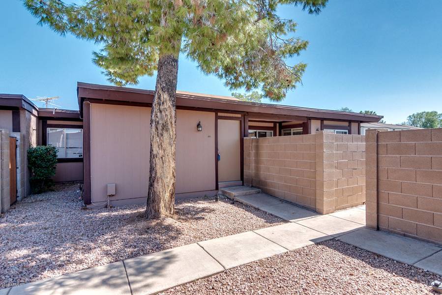 1835 E KIRKLAND Lane #B, Tempe, AZ 85281