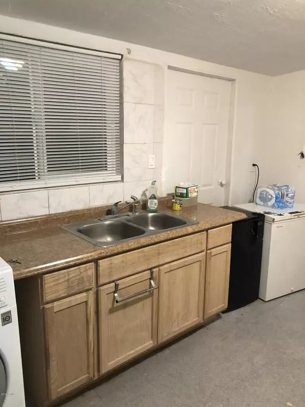 Eloy, AZ 85131,413 S D Street