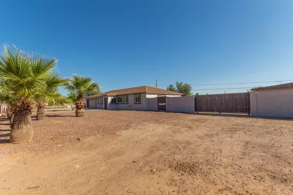 Apache Junction, AZ 85120,2919 W MANZANITA Street