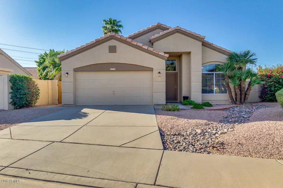 898 N GREGORY Place, Chandler, AZ 85226