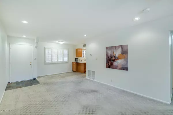 Phoenix, AZ 85032,12222 N PARADISE VILLAGE Parkway S #134