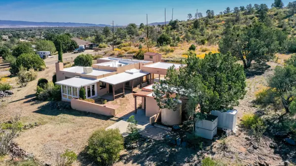 Prescott, AZ 86305,2990 W LOVE Lane