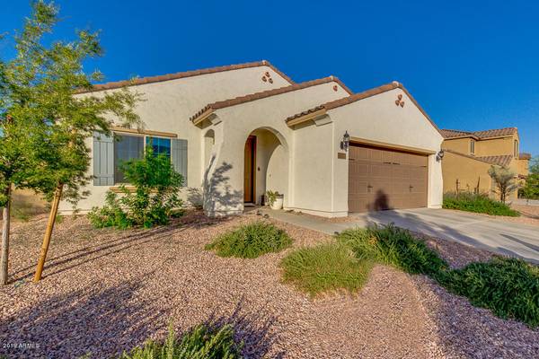 17504 W HEDGEHOG Place, Surprise, AZ 85387