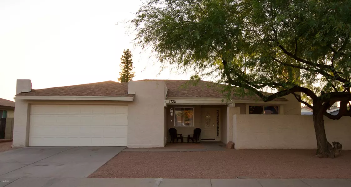 1732 S STANDAGE --, Mesa, AZ 85202