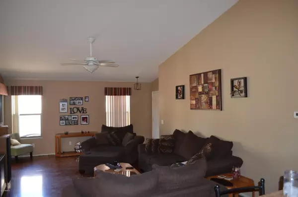 Florence, AZ 85132,24064 N DESERT Drive