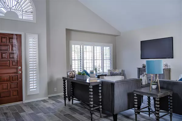 Scottsdale, AZ 85260,8945 E VOLTAIRE Drive