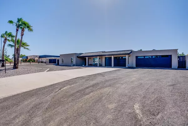 7201 W GROVERS Avenue, Glendale, AZ 85308