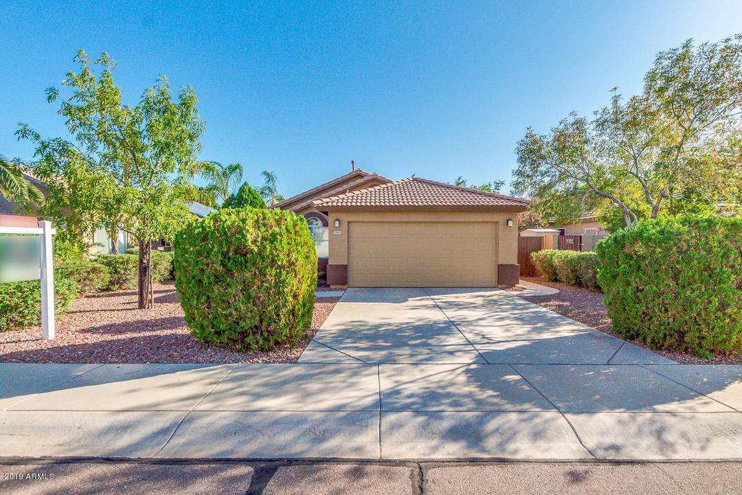 7669 W FOOTHILL Drive, Peoria, AZ 85383
