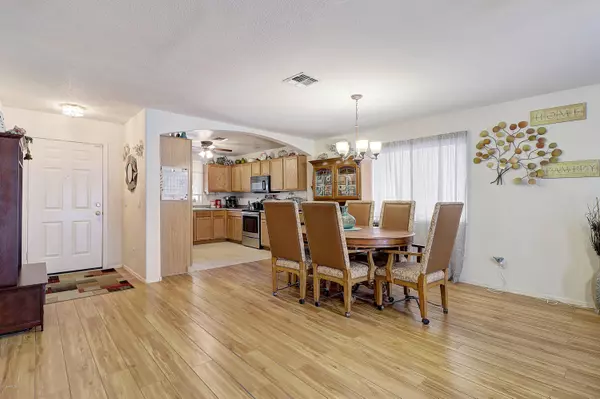 Tolleson, AZ 85353,8415 W VELIANA Way