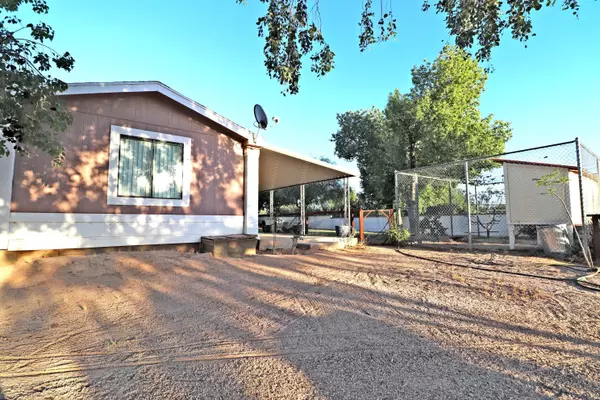 24215 E LOGAN Boulevard, Florence, AZ 85132