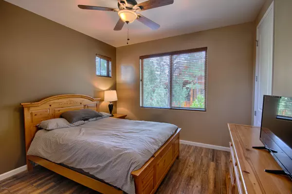 Show Low, AZ 85901,811 S ROCKCRESS Lane