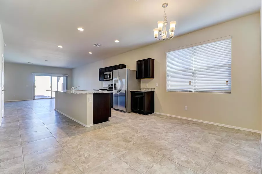 36456 W BARCELONA Lane, Maricopa, AZ 85138