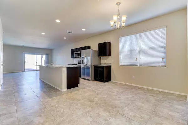 36456 W BARCELONA Lane, Maricopa, AZ 85138