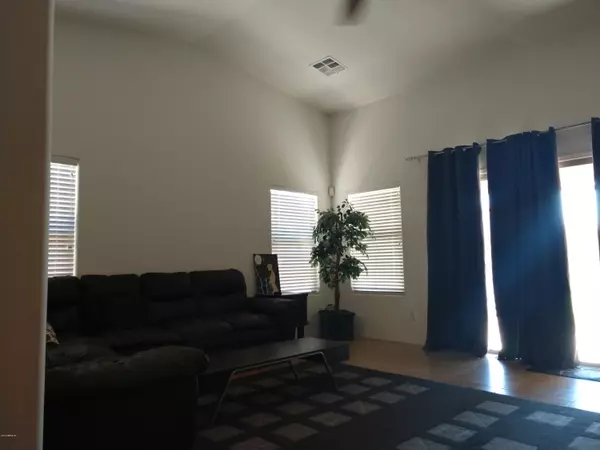 Tolleson, AZ 85353,10025 W HILTON Avenue