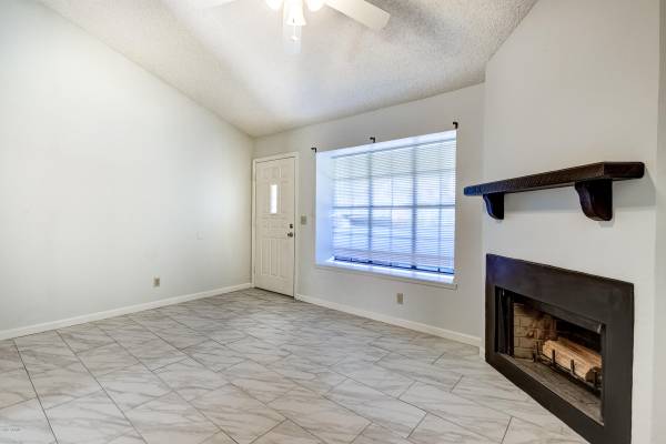 Chandler, AZ 85225,3491 N ARIZONA Avenue #11