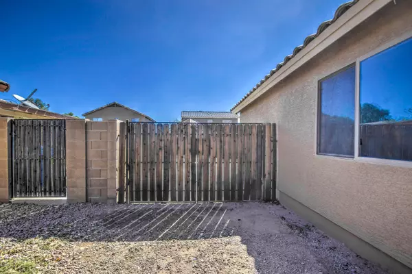 Phoenix, AZ 85043,6413 W NEZ PERCE Street