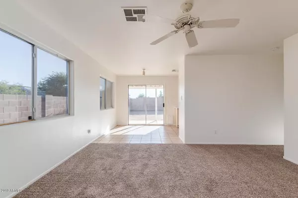 Phoenix, AZ 85053,2803 W ANGELA Drive