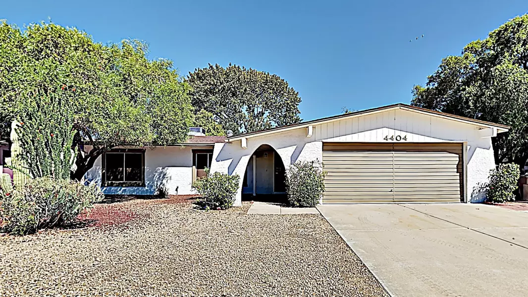 4404 W RUTH Avenue, Glendale, AZ 85302