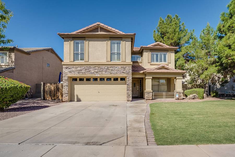 1994 S BAHAMA Drive, Gilbert, AZ 85295