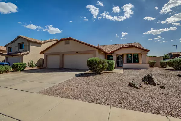 225 E SHEFFIELD Court, Gilbert, AZ 85296