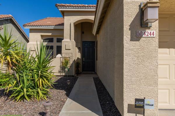 Cave Creek, AZ 85331,4244 E MAYA Way