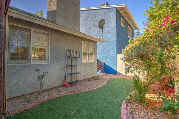 Phoenix, AZ 85032,3534 E MONTREAL Place