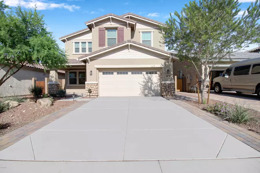 9846 W SANDS Drive, Peoria, AZ 85383