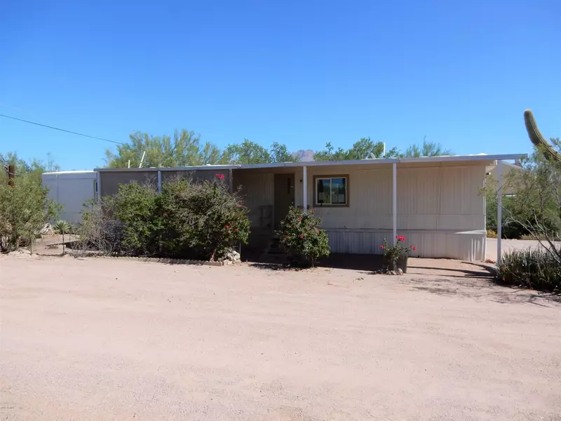 1315 E SCENIC Street, Apache Junction, AZ 85119