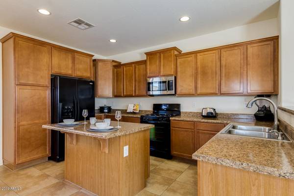 Waddell, AZ 85355,18055 W PALO VERDE Avenue